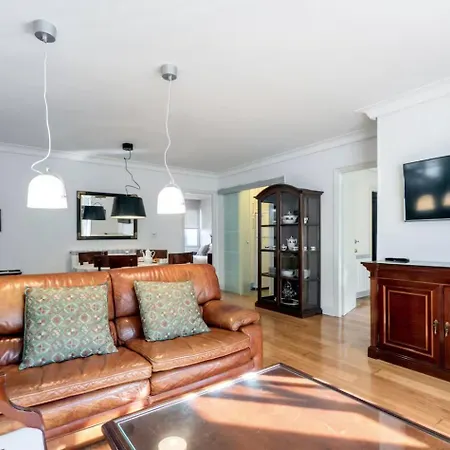 Terraza, Wifi, A 10 Minutos Del Centro En Bus Appartement Saint-Sébastien